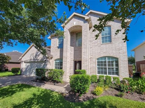 riverpark homes for sale.